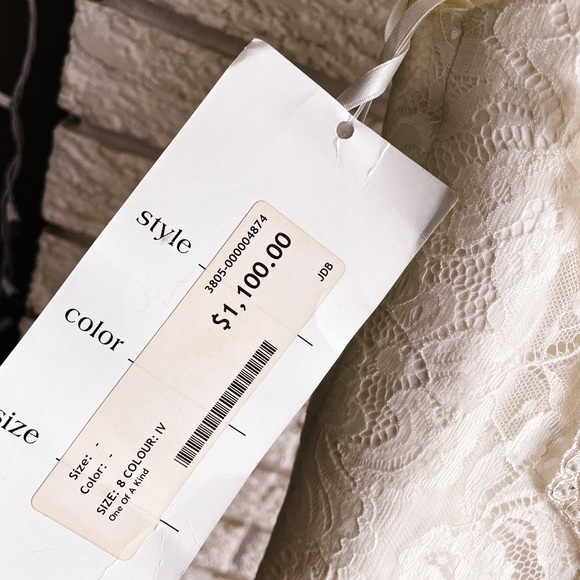 - Size US 8 wedding dress NEW - Picture 5 of 8